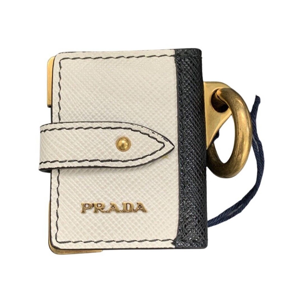 Prada Trick in Pelle White & Gold-Tone Hardware Picture Keychain Saffiano